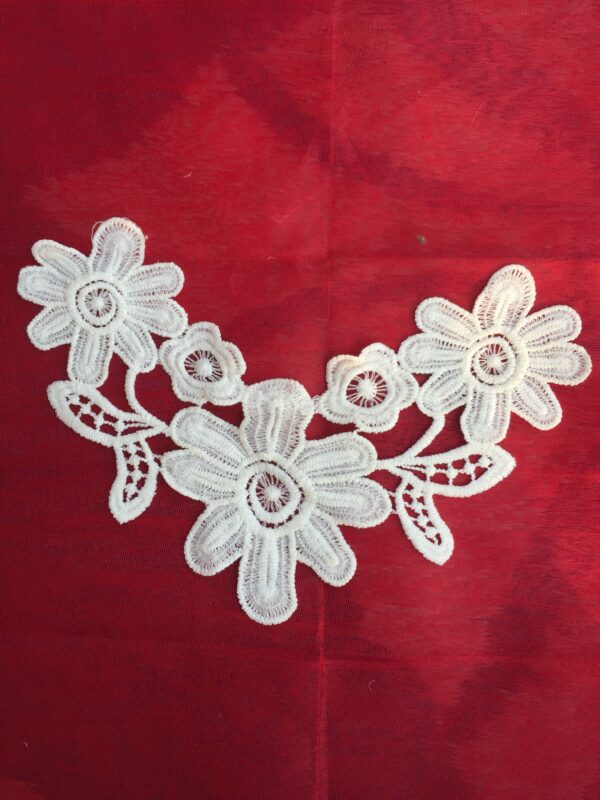 Daisy Cotton Crochet Neckline