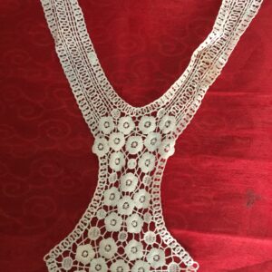 Geometric floral Web Cotton Crochet Neckline
