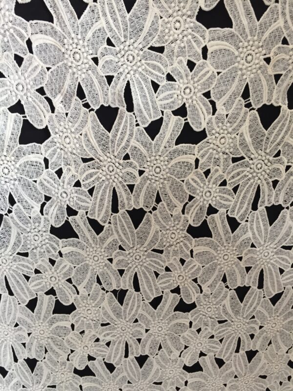 Polycrochet floral fabric