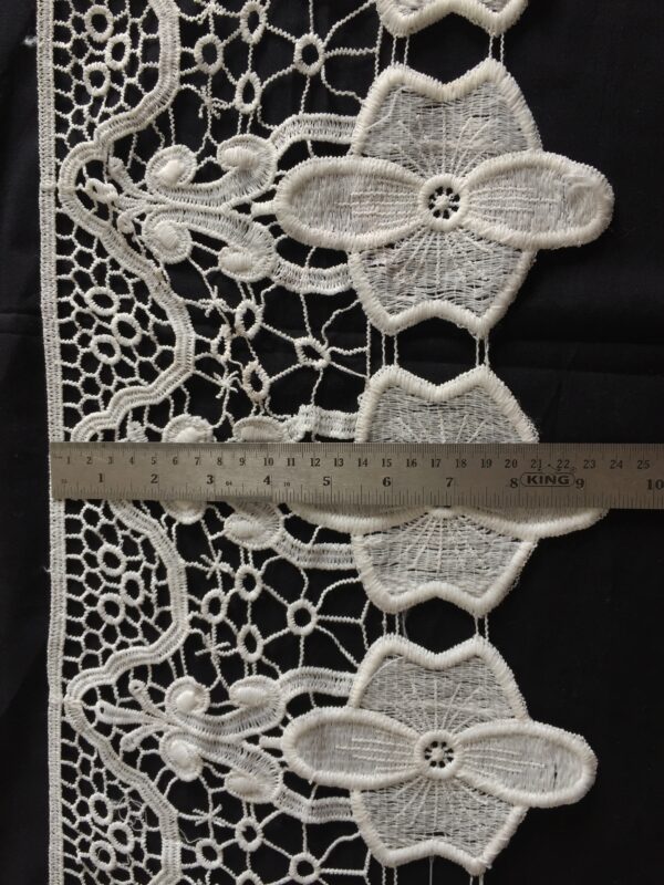 Regal Bloom Panel Polycrochet Lace - Image 4