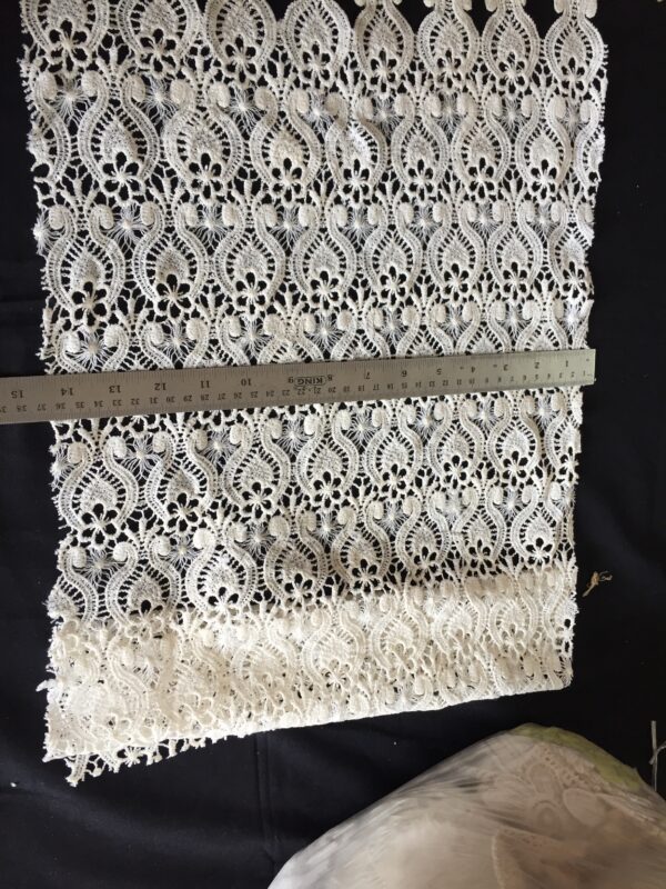 Polycrochet textured fabric - Image 3