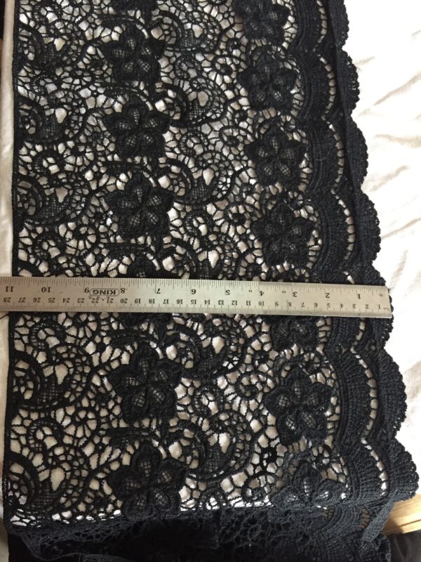 Noir Flower Polycrochet Black Lace