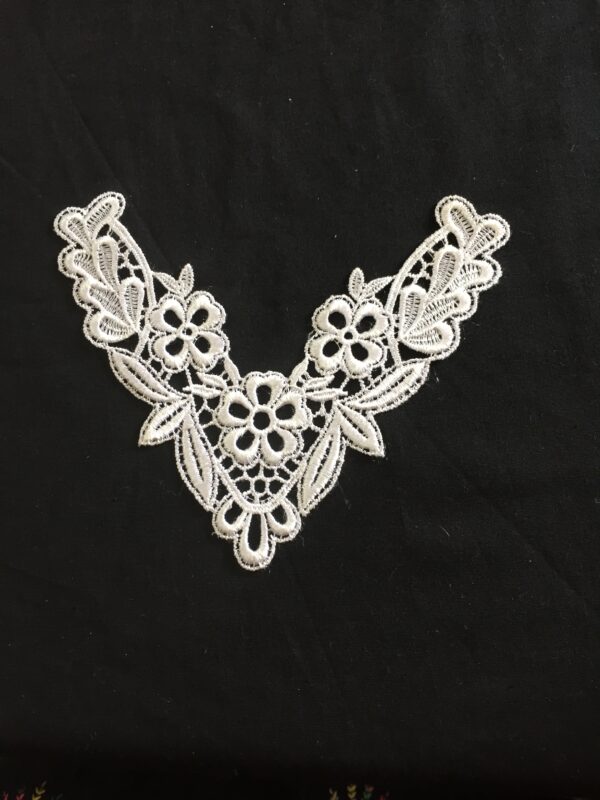 Geometric Bloom polycrochet Neckline