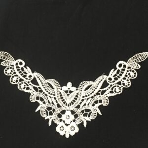 Delicate Motif Polycrochet Neckline