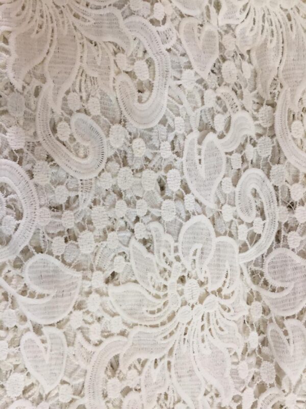 Polycrochet Floral patterned fabric - Image 3