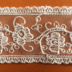 Rosette Scroll Lace