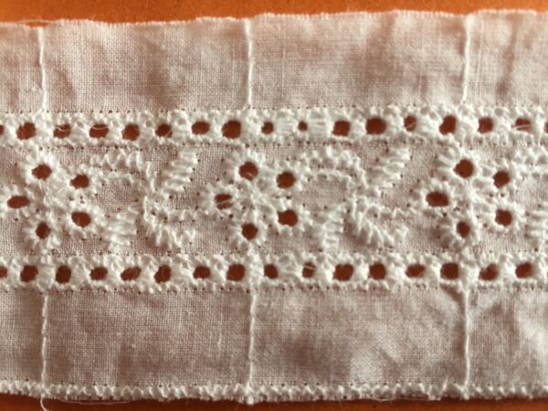 Floral Eyelet Border Lace