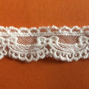 Scalloped Loop Lace Trim